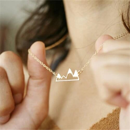 Europe and the United States hot selling mountain hollow mountain pendant necklace clavicle chain choker