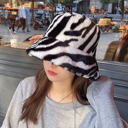 Fashion Faux Fur Winter Bucket Hat For Women Girl Solid Thickened Soft Warm Fishing Cap Outdoor Vacation Hat Cap Lady