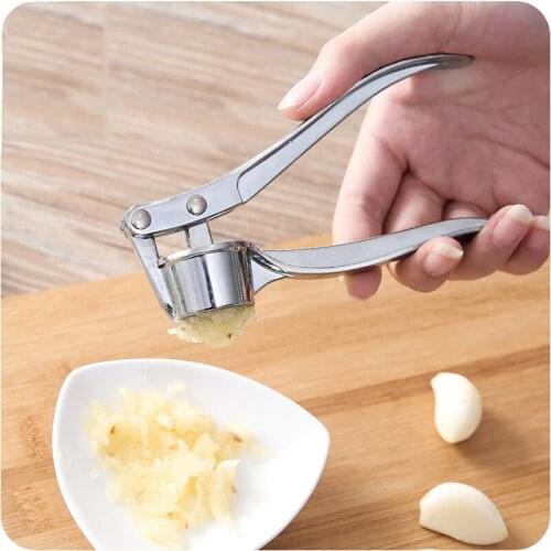2019 Hot Sale Round Stainless Steel Garlic Press Crusher Kitchen Vegetable Garlic Squeeze Tool Cooking Tools Accessories Gadgets