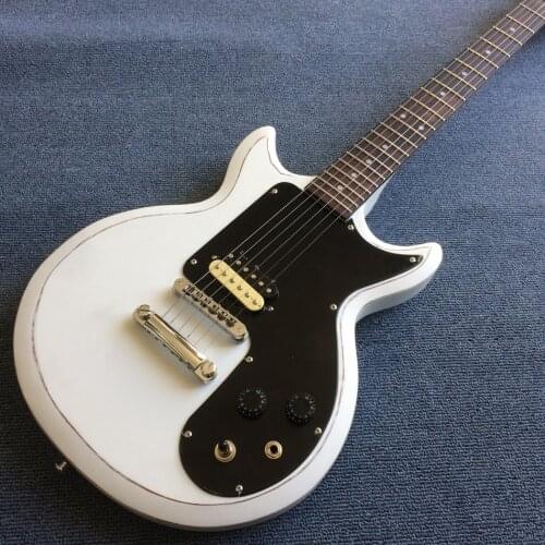 Semi-gloss finish Alpine white electric guitar, rosewood fingerboard, chrome hardware with tone-pro bridge, free shipping
