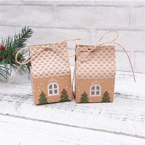 50Pcs House Shape Christmas Candy Gift Bags With Ropes Xmas Tree Cookie Bags Merry Christmas Guests Packaging Boxes Party Decor