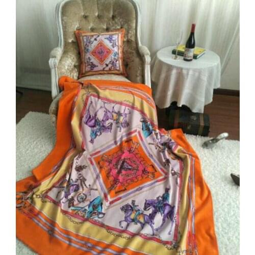 JSANDRA Fleece Blankets On The Sofa