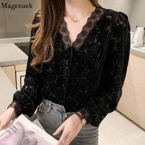 Autumn Long Sleeve Lace Women Blouse Vintage V-neck Velvet Chiffon Shirt 2021 New Fashion Vintage Slim Elegant Ladies Tops 15788