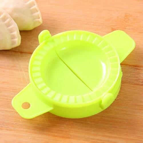 2021 New DIY Dumplings Maker Tool 4 Colours Kitchen Cooking Dumpling Mold Clips Baking Molds Pastry Kitchen Accessories