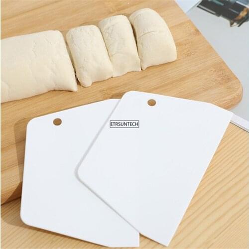 300pcs Baking Pastry Tools Plastic Spatula Dough Scraper Plain Smooth Spatulas Cutters Cake Tool Confectionery Spatula