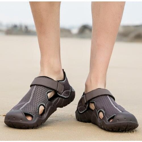 Mens Sandals Outdoor Beach Shoes Breathable Non-slip Hiking Sandals Men Water Footwear Wading Aquo Shoes Barefoot Sneakers