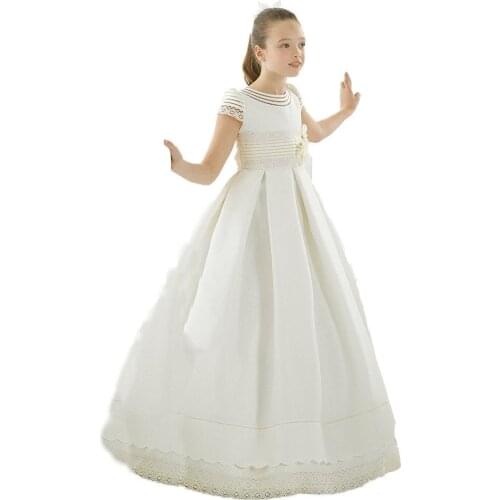 Puffy Flower Girl Dresses For Weddings Ball Gown Cap Sleeves Satin Lace Long First Communion Dresses For Little Girls