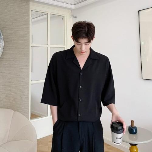 Summer clothes Korean fashion mens loose casual five Sleeve Shirt Youth breathable linen solid color short sleeve shirt fashion
