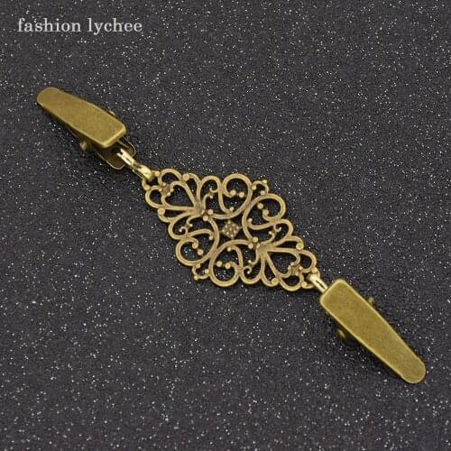 Fashion Lychee Silver Brooches For Clothes