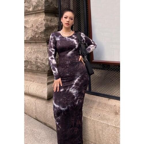 2020 Women Autumn Dress Sexy Show Thin Round Collar Tight Dress Fashionable Dye Printing Package Buttocks Dress