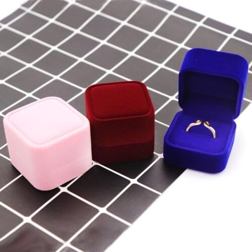 1 Piece Velvet Flocking Elegant Engagement Wedding Gift Ring Box For Jewelry Store Display Storage Holder Packing Wholesale