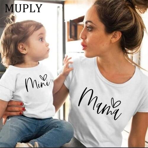 Mommy And Me Clothes T-shirt Summer Family Matching Clothes Mother Daughter Son Outfits Women Mom T-shirt Baby Girl Boys T Shirt