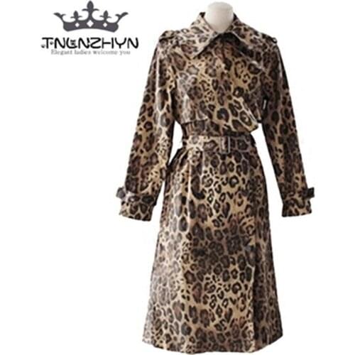 Tnlnzhyn 2019 New Hot Spring Autumn Women Trench coat Fashion Stars Brand Leopard Printed Trench Coat Medium long Outerwear Y381