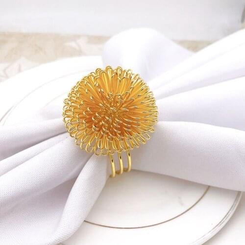 1pcs/lot Handmade wire ball napkin ring bayberry napkin buckle alloy napkin ring table desktop decorations
