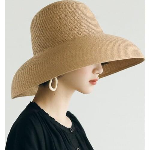 DT71 Summer Hepburn style Wind Retro Sun Hat Wide side Visor Holiday Sunscreen Beach Hat Fashion Wild Sun Hat Big Grass Hat