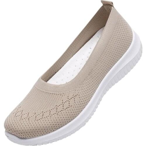 2020 Hot Sale Womens Flat Shoes Summer Mesh Breathable Casual Flats Sneakers Ladies Knitting Shallow Comfort Walking Shoes 41