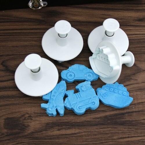 4Pcs/set 3D Airplane Vehicle Tank Car Shape Biscuit Cookie Cutters Fondant Pastry Mold Cake Decorating Tools Candy Molds