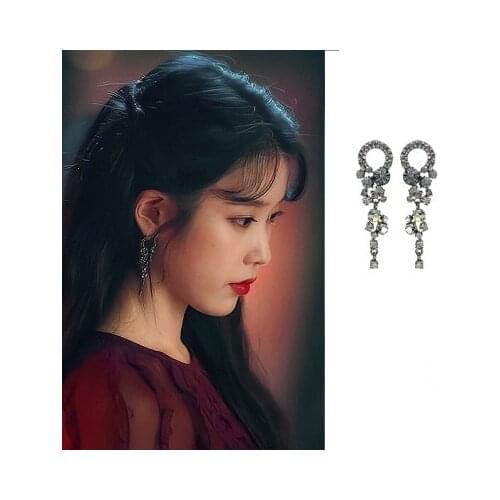 IU same 2021 fashion new geometric temperament shiny Earrings Korean elegant high quality Earrings