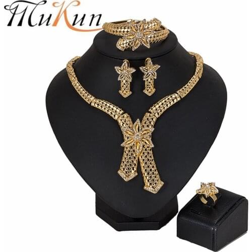 MUKUN 2019 Bridal Gift Nigerian Wedding Brand Fashion African Beads Brand Jewelry Set Dubai Gold ColorJewelry Set Women customer