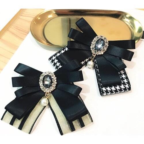 I-Remiel black Ribbon Bow Tie Breastpin Pins And Fashion Shirts School Crystal Pins Suit Party Accessories Luxury Music Gifts