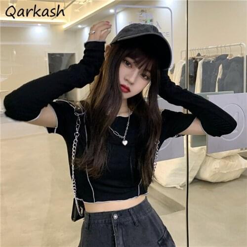 Qarkash Women's Cropped T-shirts