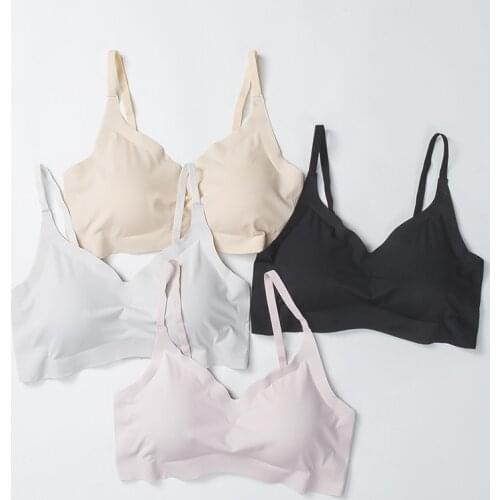 Sports Bra Women Fitness Top Seamless Yoga Bra Black White Running Yoga Gym Crop Top Women Push Up Sport Bra Top