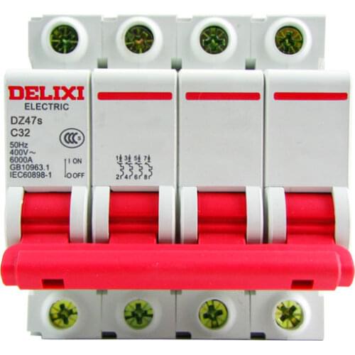 DZ47s-4P / 32A current Circuit breaker with over current and Leakage protection, air break switch