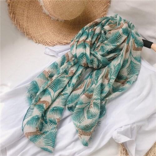 2020 New Spring Green Leaf Print Scarves Shawls Women Long Soft Leaves Print Scarf Wrap Hijab Muffler Free Shipping