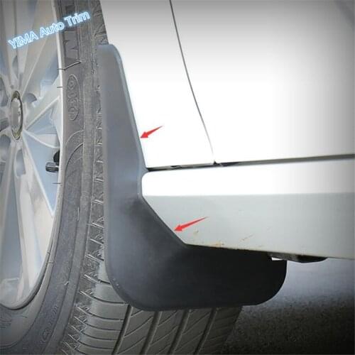 Lapetus Auto Styling Front & Rear Mud Guard Mudguards Splash Flaps / Protection Kit For Nissan Altima / Teana 2019 2020 Plastic