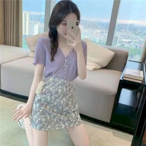 Womens Suits Skirt Suits Large Size Chiffon Shirt Summer New Fashion Wood Ear Bottoming Shirt Short Sleeve T-shirt V-neck Tops
