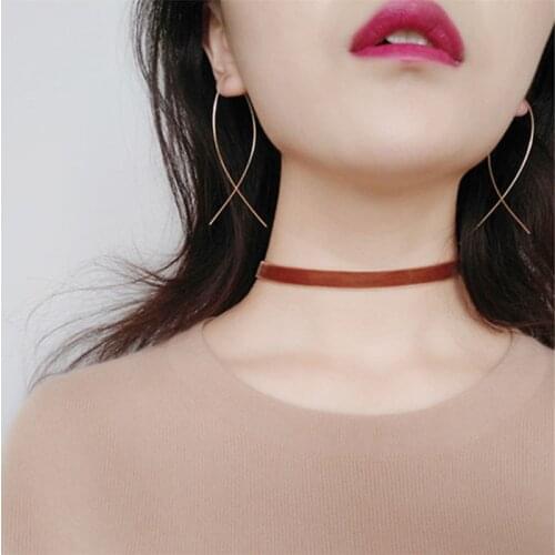 Free Shipping 1Pair Women Star Fish Shaped Wire Simple Brooch Earring Hollow Girls Gold Personality Accessories Wholesale