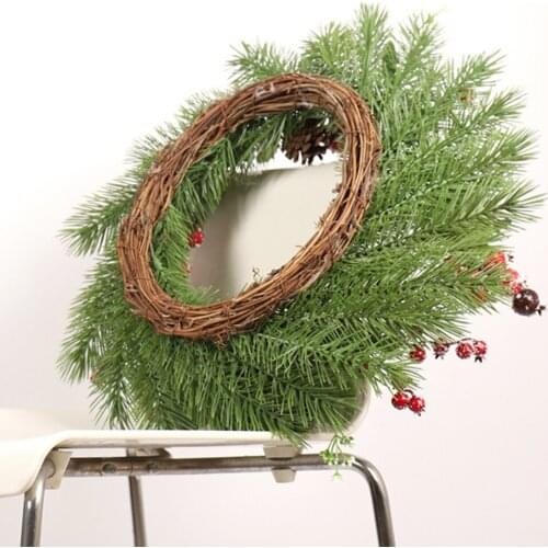 Christmas Wreath With PE Beautiful Artificial Pendant Ornaments Durable 2021 New Years Wreaths For Summer Decor Regular