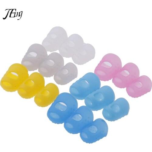 3size Knitting Tool Multicolor Silicone Thimble Tip Anti-pain Silicone Finger Sleeve Hollow Breathable Sewing Needle Accessories