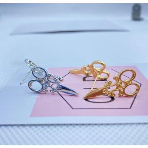 Korean small earrings girls cute version small scissors earrings ladies exquisite earrings gifts