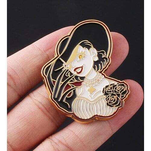 Game Residents Evils Village Lady Dimitrescu Figure Brooch Pins Retro Bela Daniela Cassandra Brooch For Women Bag Lapel Pin