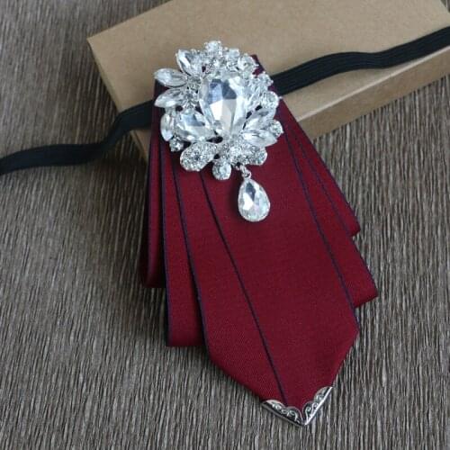 Bridegroom Best Man Wedding Uniform Wedding Tie British Korean Wedding Collar Mens Formal Diamond Bow Tie Butterfly