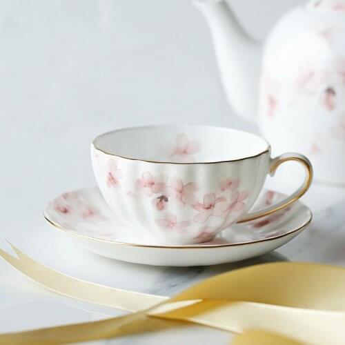 Sakura Flower Printed Ceramic Tea Mugs With Saucer Brief Style White Drinkware High Quality Bone China Mug Gold Edge Japan Style