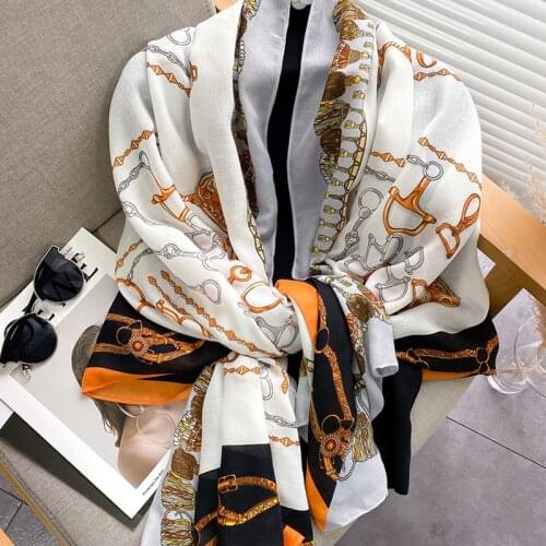 2020 Fashion Chain Check Scarf Shawl Womens High Quality Fall Winter Wrap Pashmina Muslim Turban