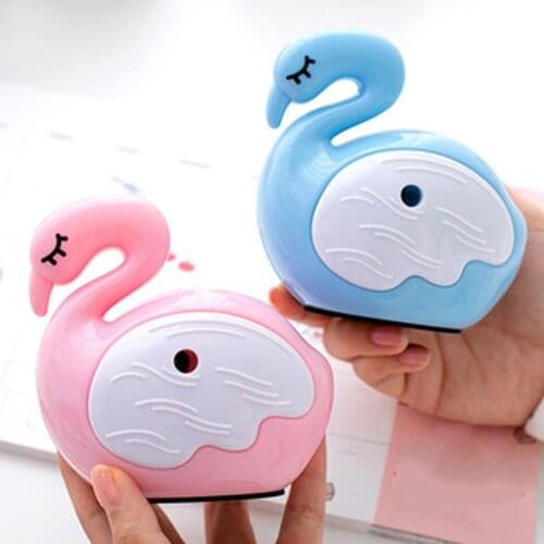 1PCS Creative Cartoons Cute Animal Type Pencil Sharpener Stationery Student Fun Hand Cranked Pencil Sharpener Child Gifts Office