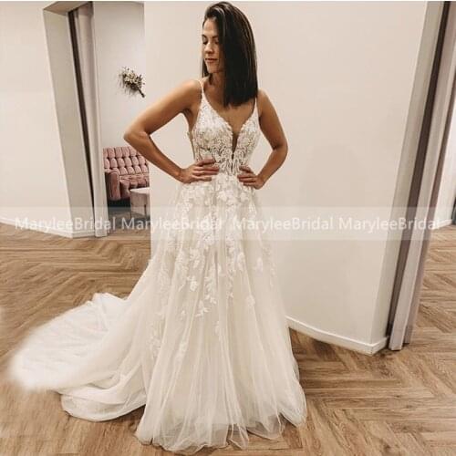 Beach Wedding Dress 2020 Spaghetti Straps Boho Bride Dress Sexy Appliques Bohemian Wedding Gown Custom Made Vestidos de novia