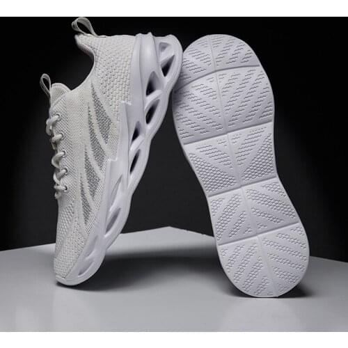 Damyuan Men Shoes Super Light Mens Breathable Sports Shoes Fashion Blade Design Male Casual Sneakers Non-slip Walking Shoes Man