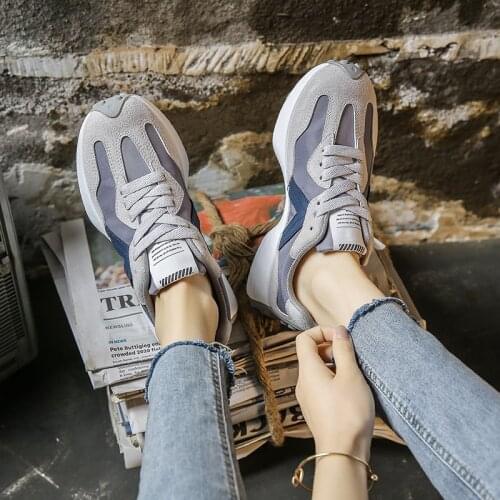 2021 New Fashion Women Shoes Breathable Soft Sneakers Lace Up Comfortable Platform Female Sports Shoes Outdoor Casual Walking