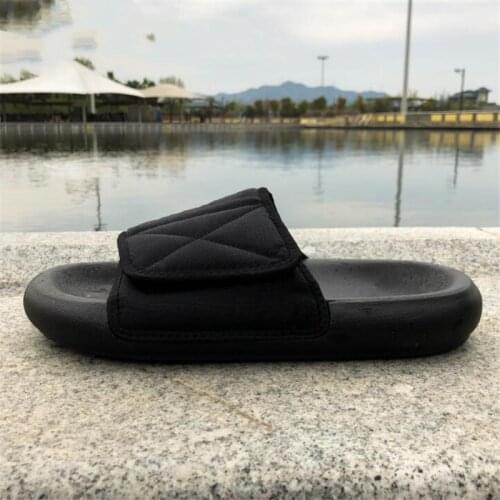 Kanye West Slippers Mens Outdoor Slippers Hook&Loop Slip on Thick Bottom Flats Sandals Chaussure Homme Comfortable Flip Flops