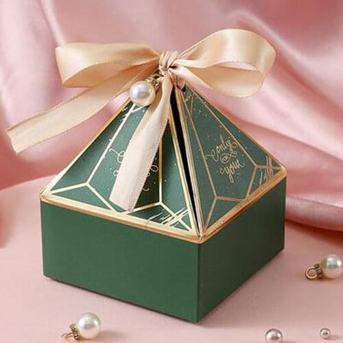 50PCS Elegant Wedding Candy Packaging Holder Gold Foil Line Chocolate Sweet Wedding Favor Souvenir Candy Box