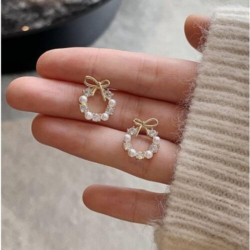 2021 New Arrival Metal Trendy Rhinestone Bowknot Women Stud Earrings Korean Earrings Pearl Simple Female Elegant Jewelry