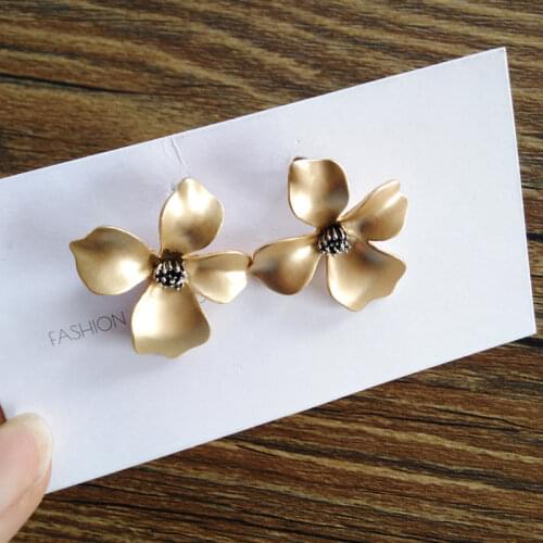 WENDYFO Earrings