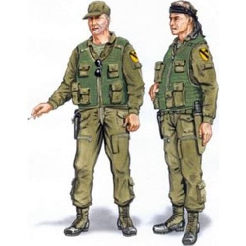 Resin soldier UH1 pilot 1:48