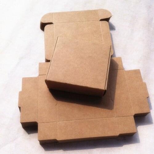 100pcs/lot-6.4*6.4*2.8cm Blank Kraft Paper Box DIY Craft Gift Package Boxes For Jewelry Candies Handmade Soap Storage Boxes