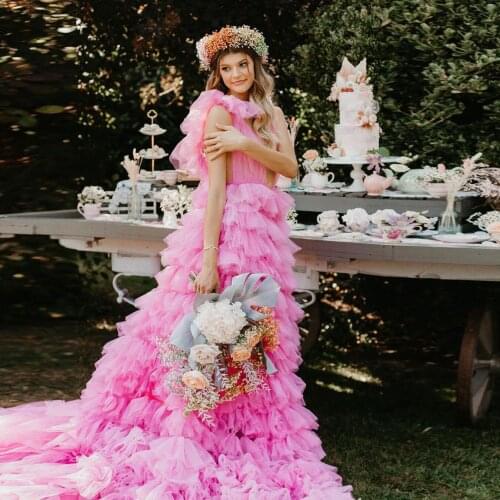 Fashion Prom Dress Pink Deep V-Neck Layered Ruffle Tulle Backless Ball Gown With Train Evening Dress For Wedding Princess