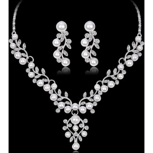 Women Elegant Faux Pearl Rhinestone Leaves Necklace Earrings Wedding Jewelry Set